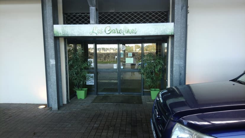 Photo de mise en avant de Les Carolines